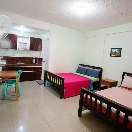 Jemz Tagaytay Budget Transient Tagaytay City ภายนอก รูปภาพ