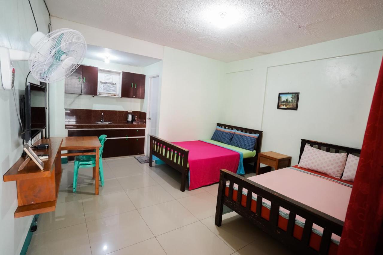 Jemz Tagaytay Budget Transient Tagaytay City ภายนอก รูปภาพ